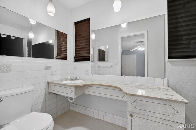 6919 Marquette Avenue, St Louis, MO 63139