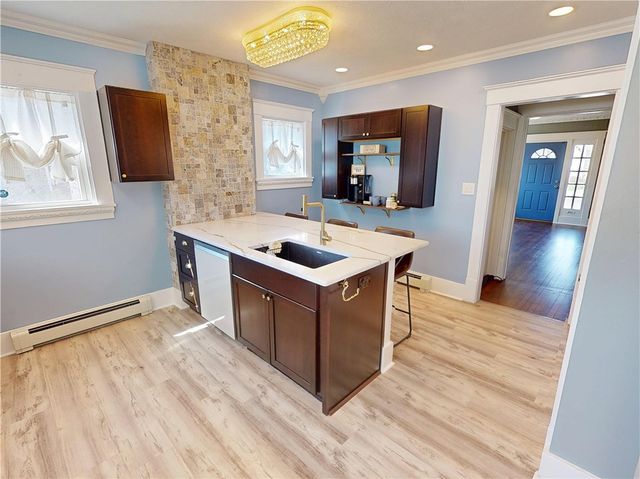 4100 Loring St, Twp Of But Sw, PA 16001