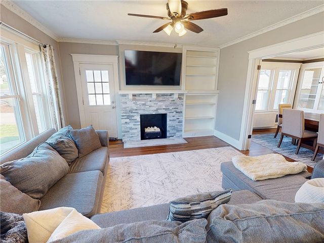 4100 Loring St, Twp Of But Sw, PA 16001
