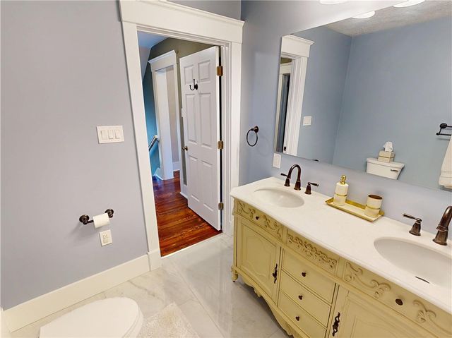 4100 Loring St, Twp Of But Sw, PA 16001