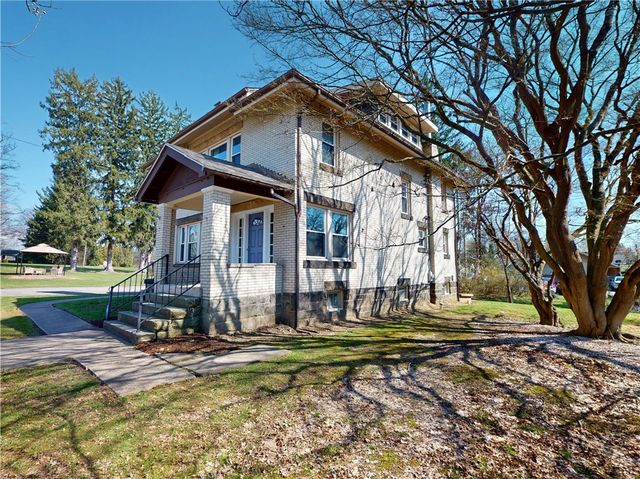 4100 Loring St, Twp Of But Sw, PA 16001
