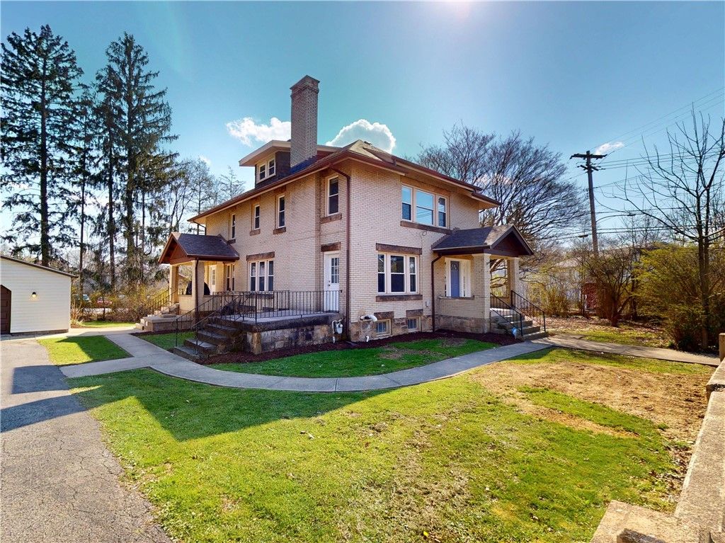 4100 Loring St, Twp Of But Sw, PA 16001
