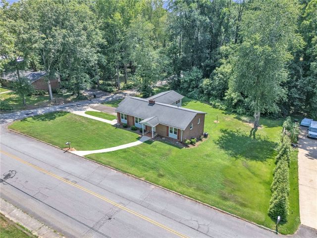 410 Stewart Drive, Easley, SC 29640