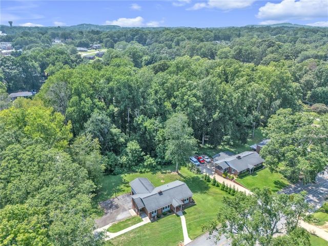 410 Stewart Drive, Easley, SC 29640