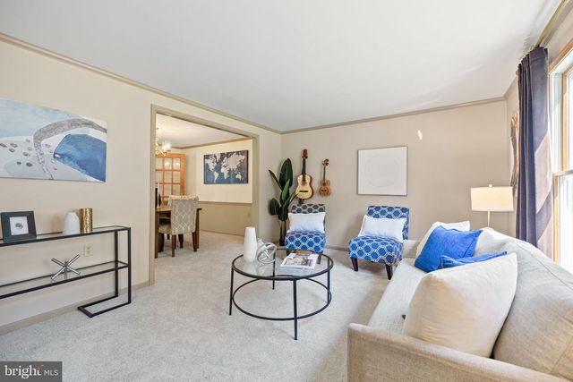 6116 KINGS COLOR DR, Fairfax, VA 22030