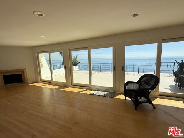 18139 Coastline Drive 4, Malibu, CA 90265