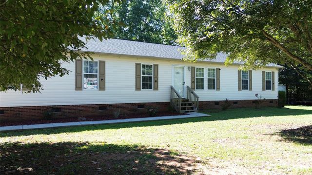 109 Grand Acres Lane, Maiden, NC 28650