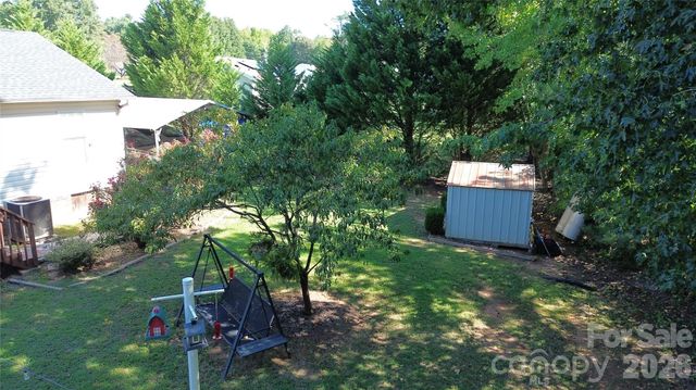 109 Grand Acres Lane, Maiden, NC 28650