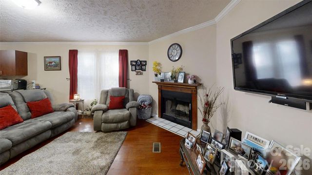 109 Grand Acres Lane, Maiden, NC 28650