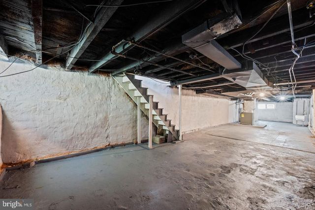 5011 LARCHWOOD AVE, Philadelphia, PA 19143