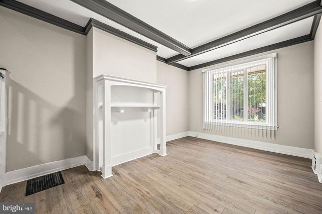 5011 LARCHWOOD AVE, Philadelphia, PA 19143