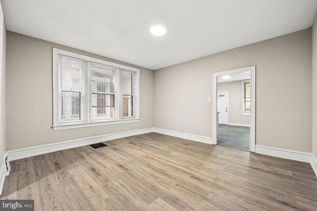 5011 LARCHWOOD AVE, Philadelphia, PA 19143