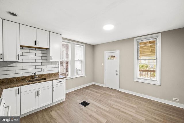 5011 LARCHWOOD AVE, Philadelphia, PA 19143