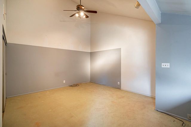 5190 Woodbridge LANE, Greenfield, WI 53221