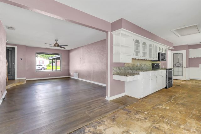 925 Holiday Drive, Sherman, TX 75090