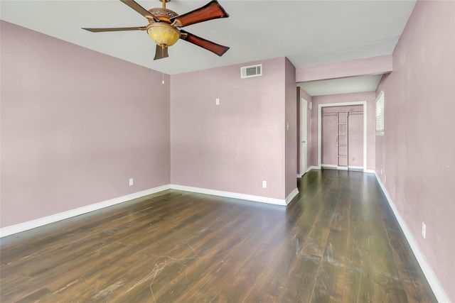 925 Holiday Drive, Sherman, TX 75090