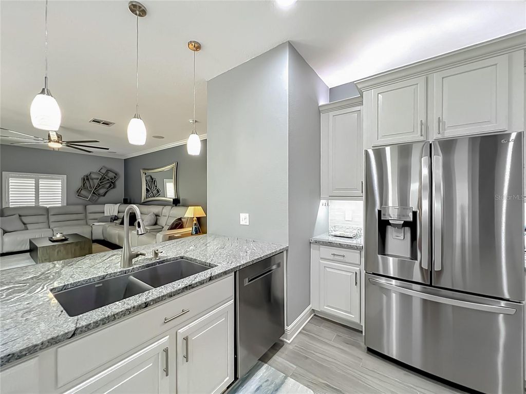 Image 24 of property listing at 2627 LAKEMOOR DRIVE, Orlando, FL 32828
