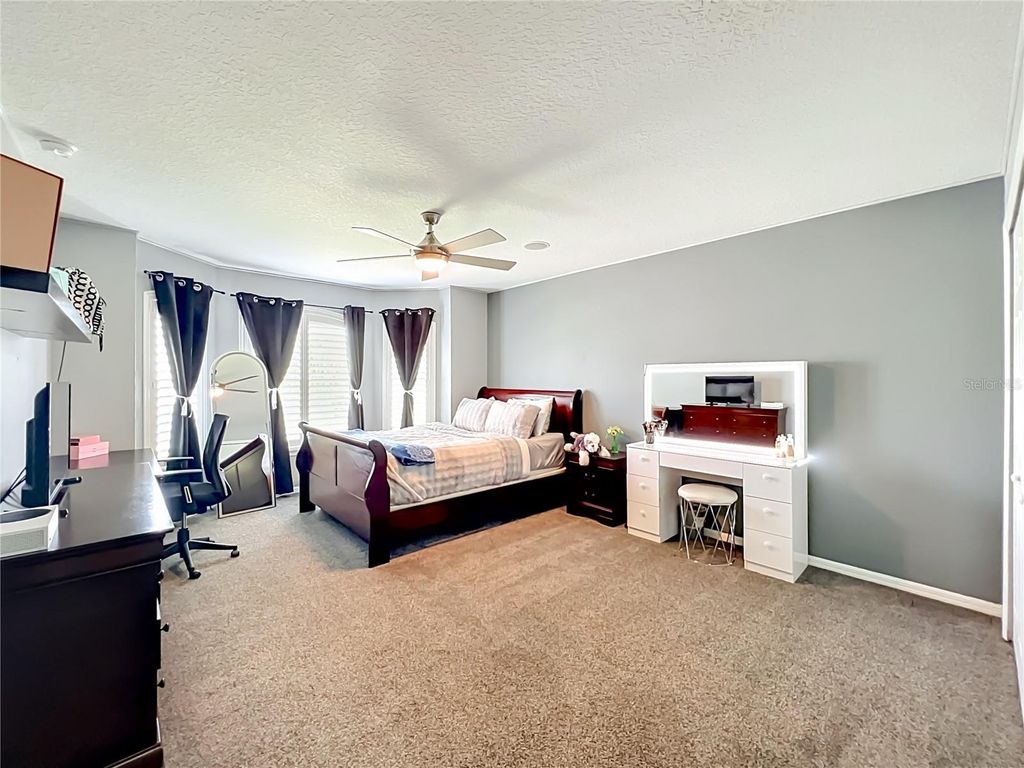 Image 60 of property listing at 2627 LAKEMOOR DRIVE, Orlando, FL 32828