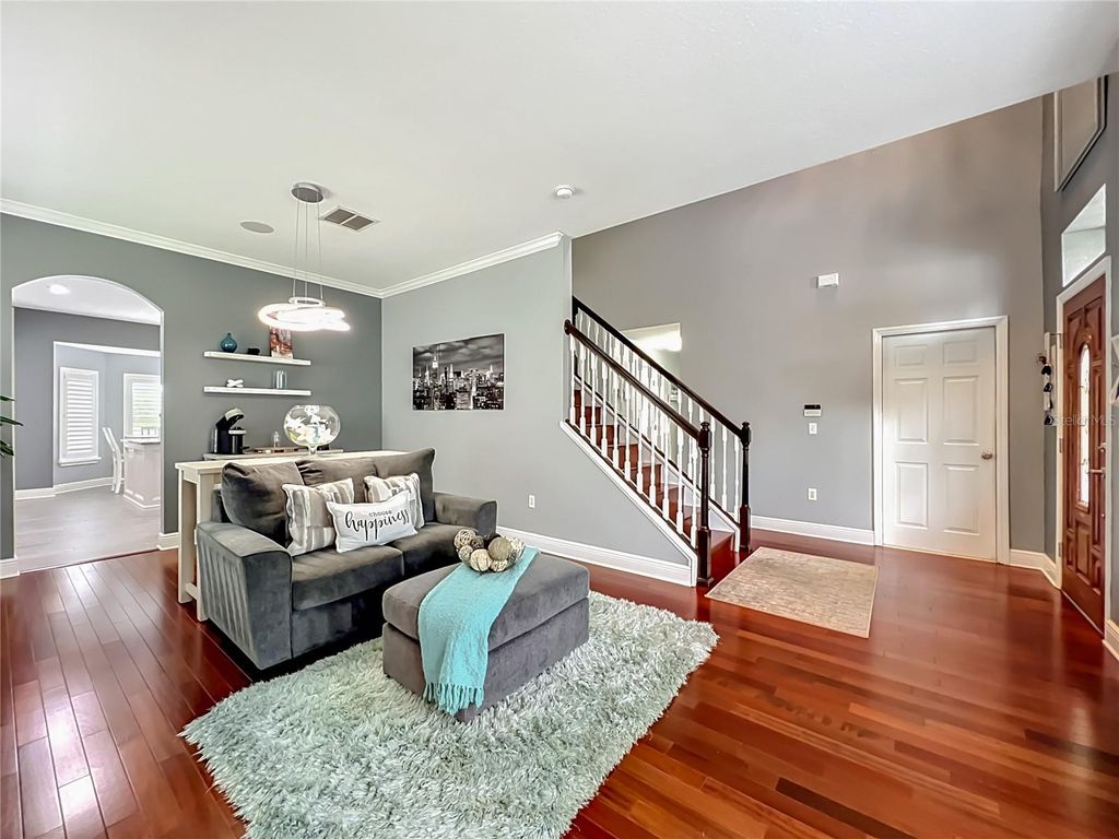 Image 9 of property listing at 2627 LAKEMOOR DRIVE, Orlando, FL 32828