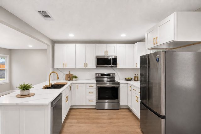 6417 Lontos Drive, Dallas, TX 75214