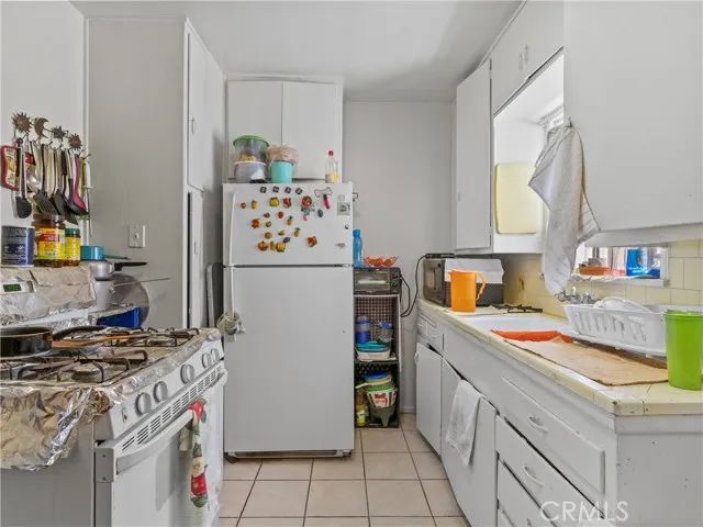 4508 E 53rd Street, Maywood, CA 90270
