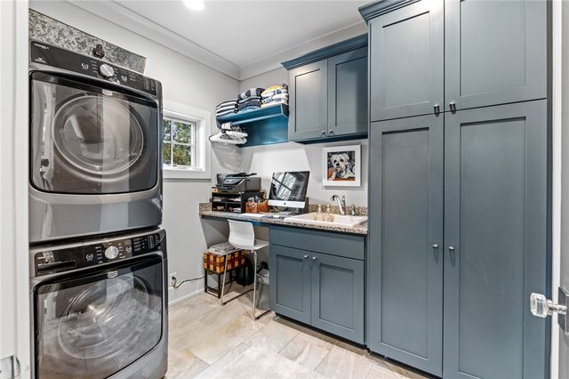 438 Winchester Lane, Sunset, SC 29685