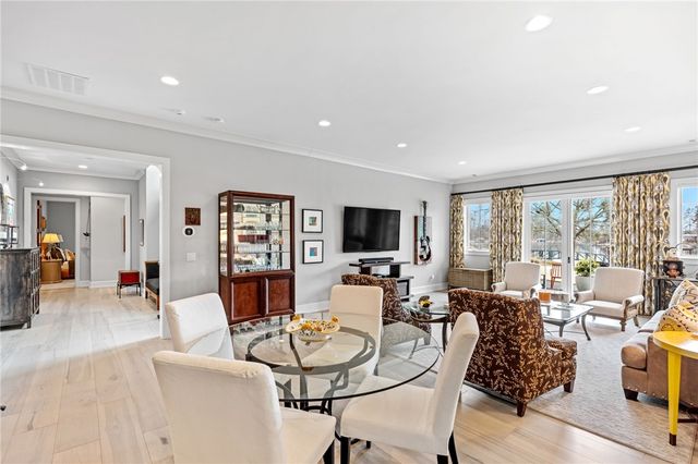 438 Winchester Lane, Sunset, SC 29685