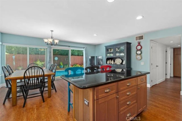 11608 Onyx, Cypress, CA 90630
