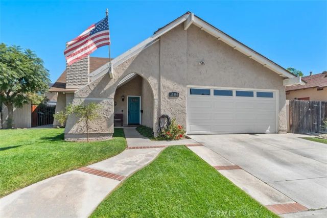 11608 Onyx, Cypress, CA 90630