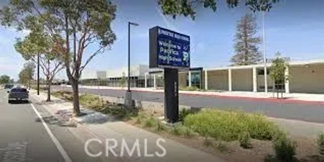 11608 Onyx, Cypress, CA 90630