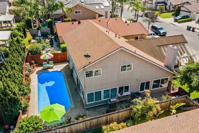 11608 Onyx, Cypress, CA 90630