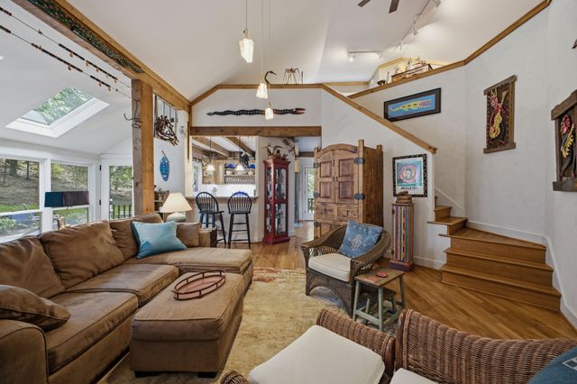 7712 Steeplechase Ct, Nashville, TN 37221