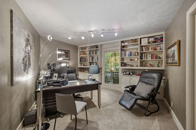 7712 Steeplechase Ct, Nashville, TN 37221