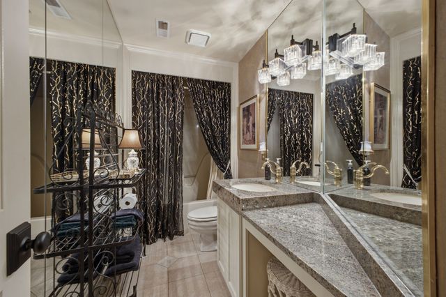 7712 Steeplechase Ct, Nashville, TN 37221