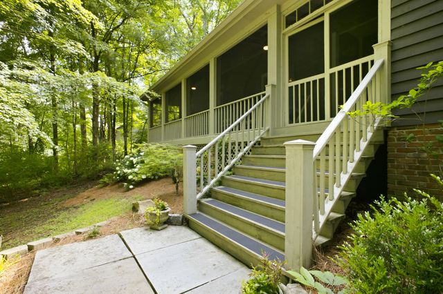 7712 Steeplechase Ct, Nashville, TN 37221