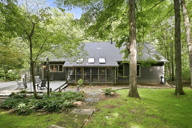 7712 Steeplechase Ct, Nashville, TN 37221