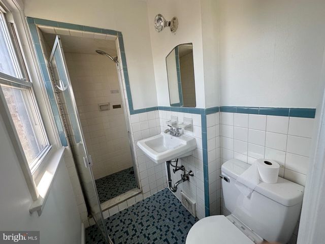 9009 REVERE ST, Philadelphia, PA 19152