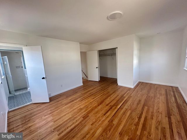 9009 REVERE ST, Philadelphia, PA 19152