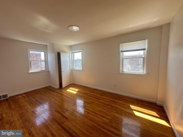 9009 REVERE ST, Philadelphia, PA 19152