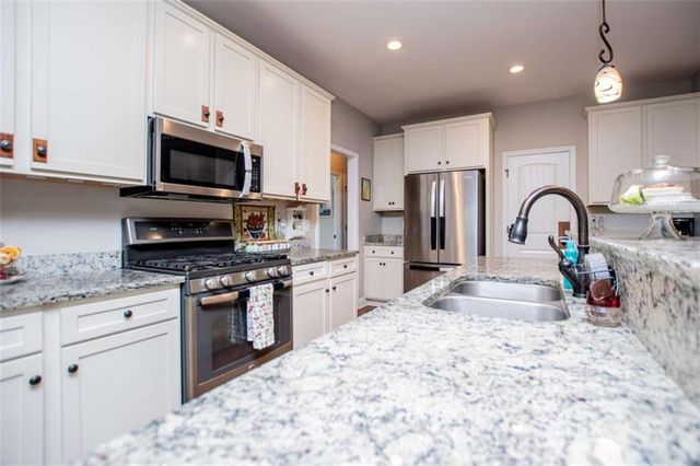 7660 Brookcrest Court, Douglasville, GA 30135