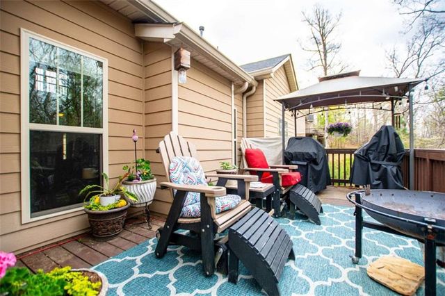 7660 Brookcrest Court, Douglasville, GA 30135