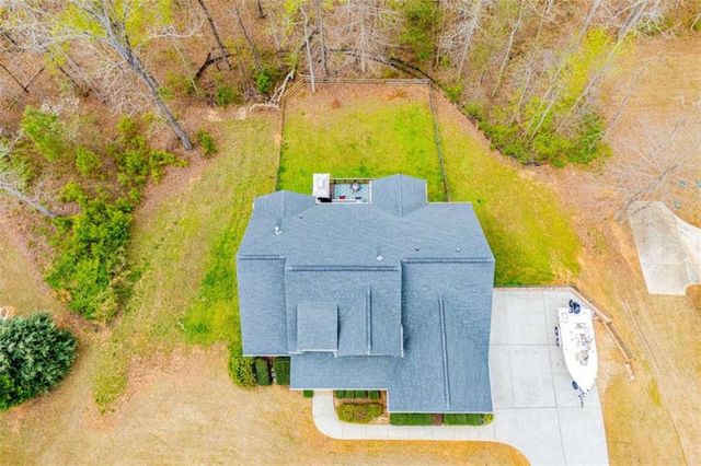 7660 Brookcrest Court, Douglasville, GA 30135