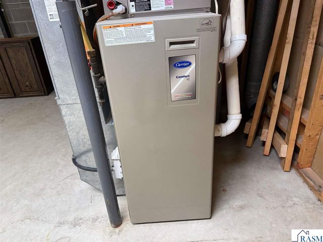 2219 Clare Drive, North Mankato, MN 56003