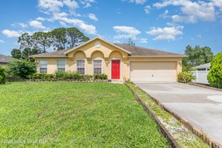490 Consalata Avenue Avenue NW, Palm Bay, FL 32907