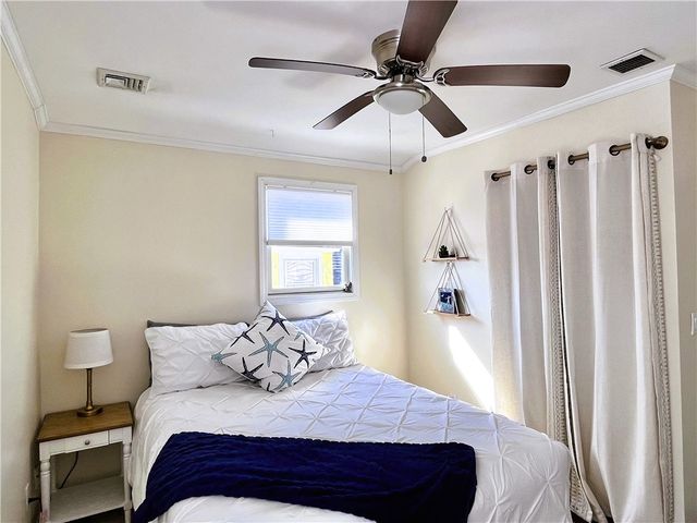 11 Hammond Street 3, Newport, RI 02840