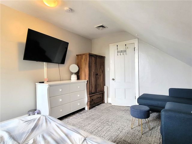 11 Hammond Street 3, Newport, RI 02840