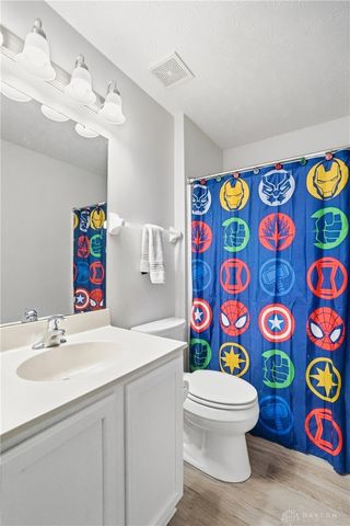 1559 Doddington Road, Kettering, OH 45409