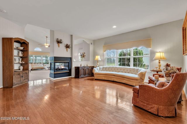 21 Trevi Court, Manchester, NJ 08759