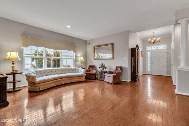 21 Trevi Court, Manchester, NJ 08759