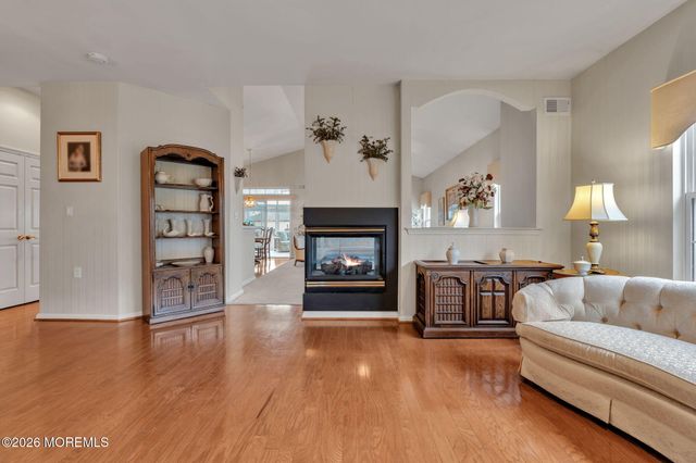 21 Trevi Court, Manchester, NJ 08759